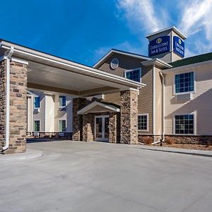 Cobblestone Inn & Suites - Holdrege